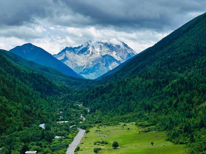 香港站群服务器如何选